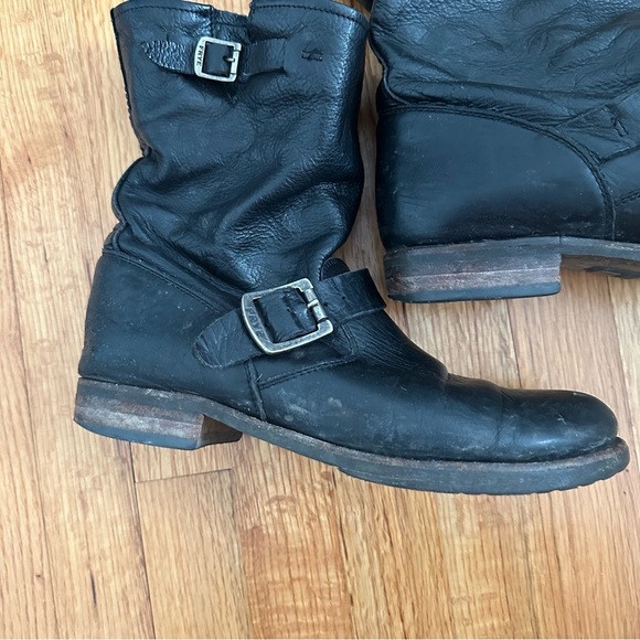 FRYE  Women's Veronica Short Boot size erased 8-9 - Picture 2 of 16